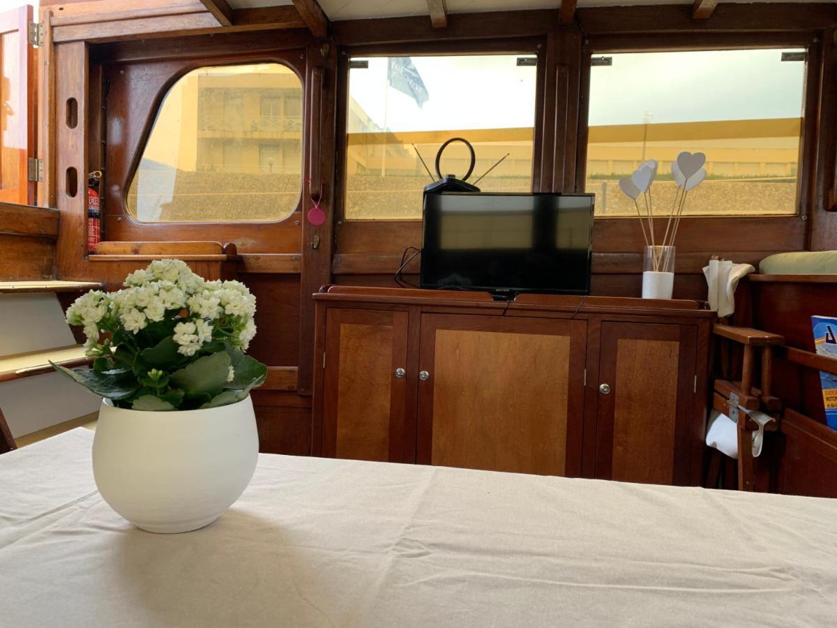 Port Deauville Yacht Vintage 외부 사진